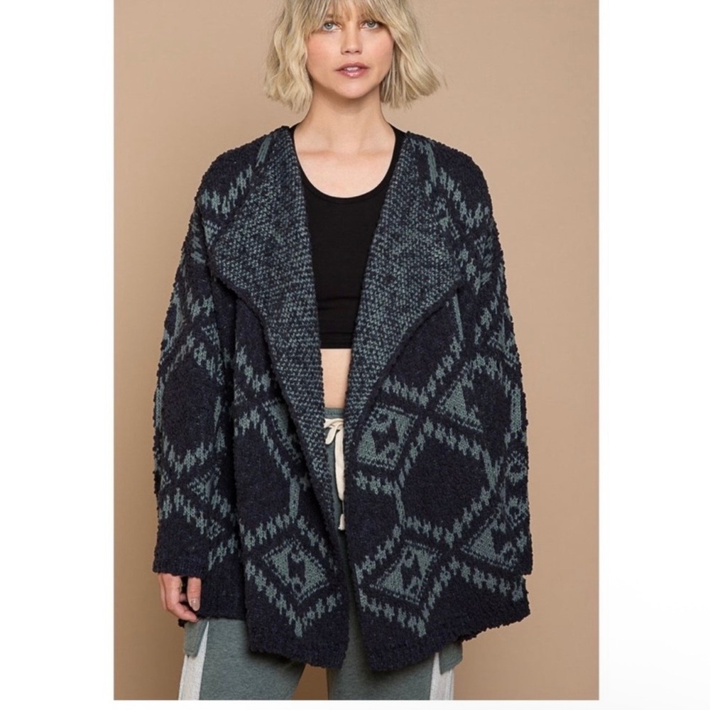 POL Charcoal Grey Green Boho Aztec Geometric Popcorn Knit Cardigan Sweater M